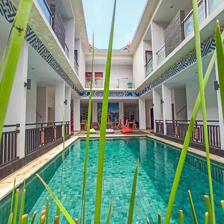 Rabasta Mahayana Kuta Hotel Bali Exterior photo