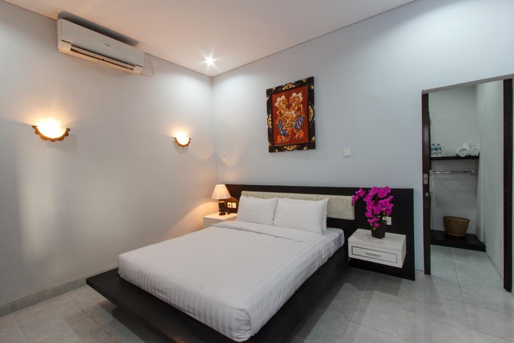 Rabasta Mahayana Kuta Hotel Bali Exterior photo